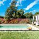 Destacado en Houzz - Piscina en un chalet turístico en El Plamar, Conil