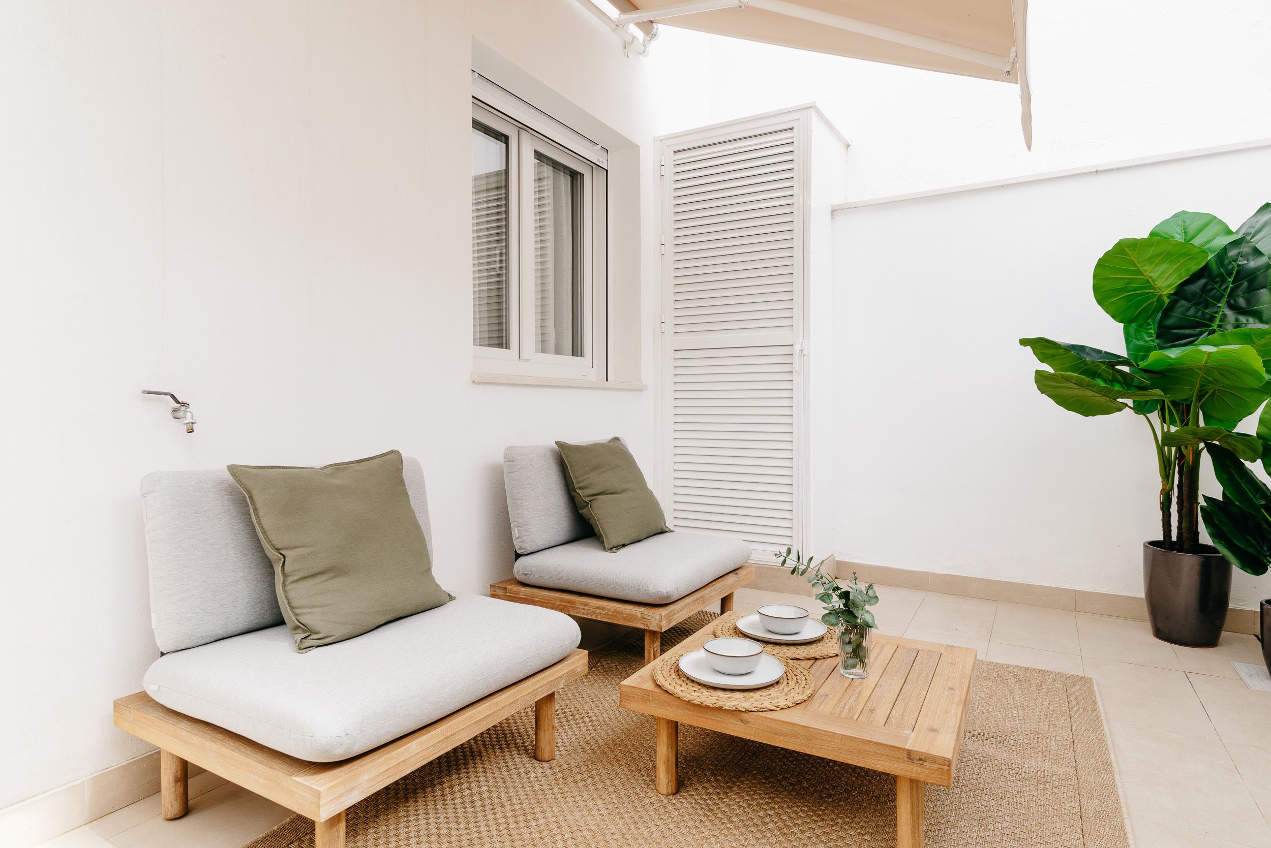 Fotografía de proyecto de home staging en Conil de la Frontera - alessandrafavettophotography.com y burgundyestudio.com